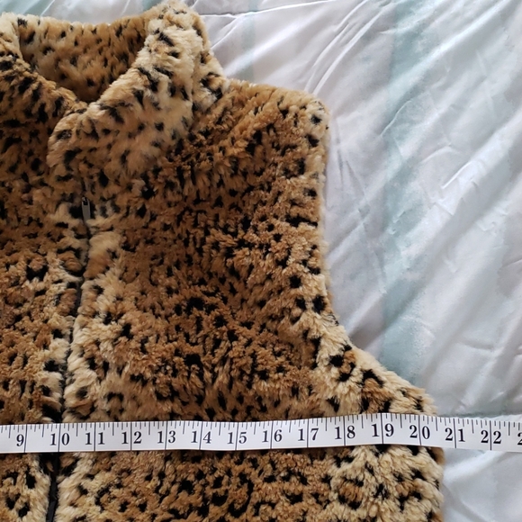 Cato Reversible Vest Size S - Picture 7 of 12